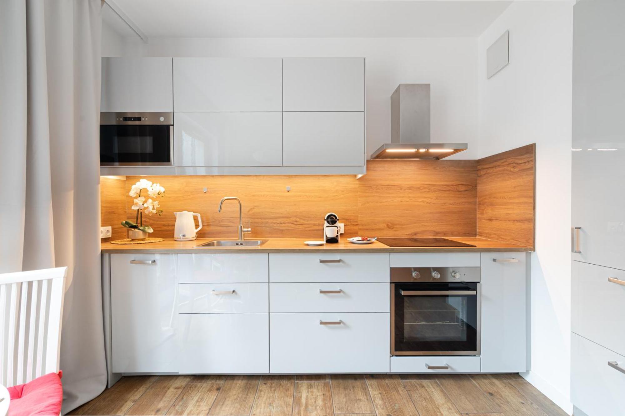 Golden - Big In Luxury Building Near Metro Station-grzybowska 85-5 Apartment Warschau
